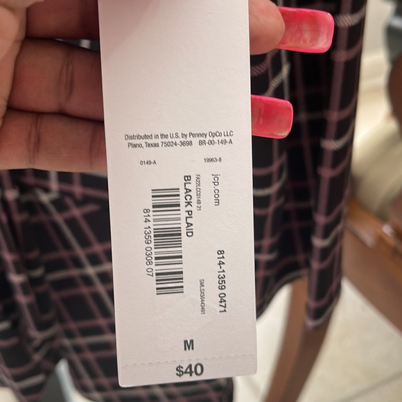 Liz Claiborne Plaid Blouse - Picture 4 of 7